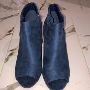 🌟2 for 35$ blue suede thick heel bootie